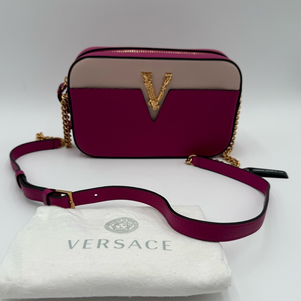 💕Versace Vertus Camera Crossbody Bag💕